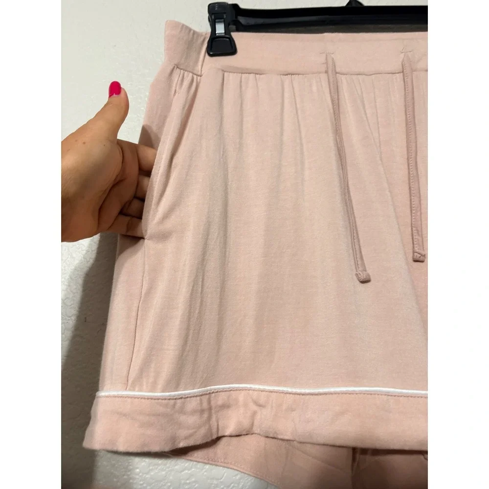 Cozy Earth Bamboo Pajama Set Blush Pink Short Sleeve Top and Shorts Size M